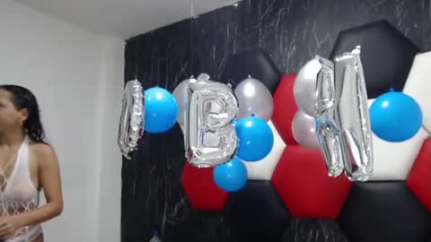 Snapshot of susanleroy chatting on December 2024 07:40:02 PM susanleroy online show from December 2024 07:40:02 PM