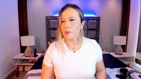 Snapshot of susann_ross chatting on May 2026 10:45:01 AM Susan Everyday From 0530 to 1430 Col Time online show from May 2026 10:45:01 AM