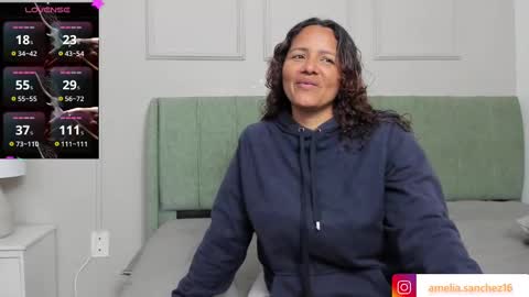 Amelia  online show from October 2025 12:16:01 PM