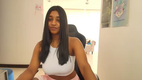 Andrea - Migue online show from January 2025 04:51:02 PM