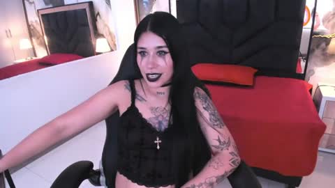 Snapshot of susanvilla chatting on June 2026 07:57:02 PM susanvilla online show from June 2026 07:57:02 PM