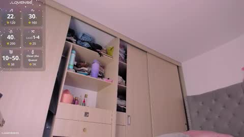 Snapshot of sussan_dream chatting on February 2026 10:04:02 PM Juliana garcia online show from February 2026 10:04:02 PM