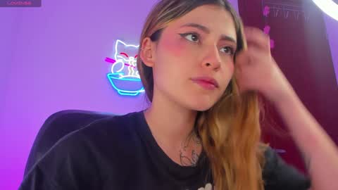 Susy  online show from December 2024 03:18:02 AM