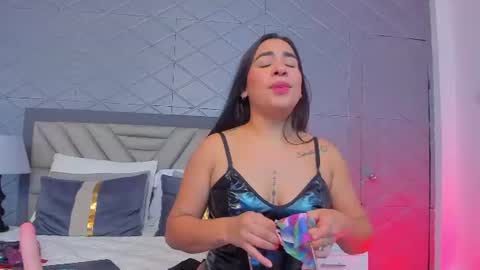 Snapshot of sussyfoxx_ chatting on June 2026 08:29:01 PM sussyfoxx_ online show from June 2026 08:29:01 PM