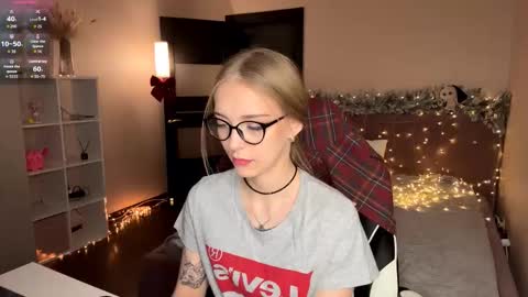 Snapshot of susyschuerholz chatting on January 2026 07:50:02 PM Jessica online show from January 2026 07:50:02 PM