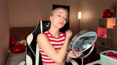 Snapshot of susyschuerholz chatting on February 2026 07:54:02 PM Jessica online show from February 2026 07:54:02 PM