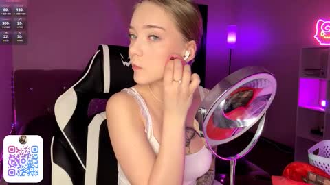 Snapshot of susyschuerholz chatting on February 2026 08:16:01 PM Jessica online show from February 2026 08:16:01 PM