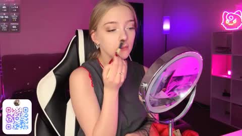 Snapshot of susyschuerholz chatting on February 2026 08:10:01 PM Jessica online show from February 2026 08:10:01 PM