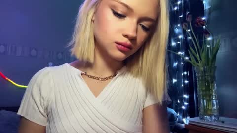 Snapshot of suzannabarmes chatting on March 2026 11:00:02 PM Stacy online show from March 2026 11:00:02 PM