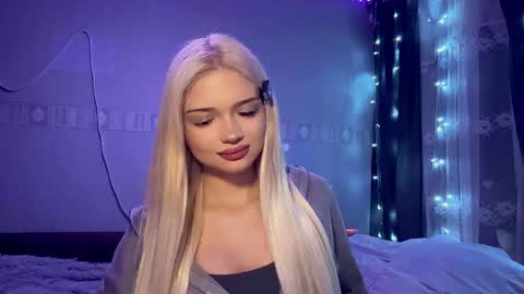 Stacy online show from April 2026 09:24:01 PM