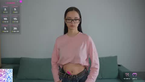 Sena online show from December 2025 05:19:02 PM