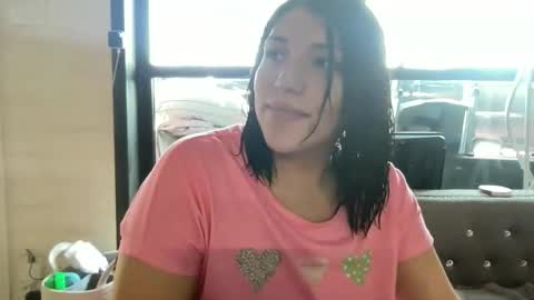 Suzy online show from December 2025 06:57:02 PM