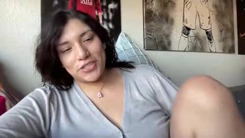 Snapshot of suzyishellawet chatting on February 2026 10:26:02 PM Suzy online show from February 2026 10:26:02 PM