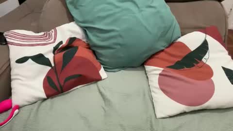 Snapshot of suzysummerrrrrrrrr chatting on December 2025 10:23:02 AM The real sugar baby Suzy Summer online show from December 2025 10:23:02 AM