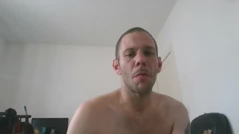 svandewalle111 online show from April 2026 09:04:01 AM