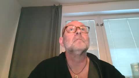 svenskdaddy online show from December 2024 08:11:02 AM