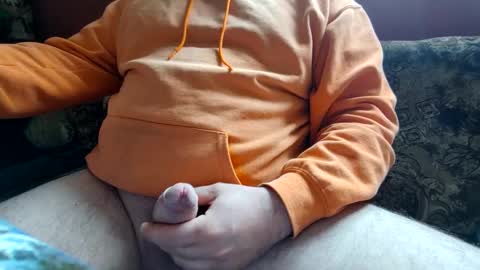 Snapshot of svetlio85 chatting on December 2024 09:28:02 AM Svetlio online show from December 2024 09:28:02 AM