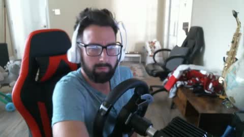 Swals online show from September 2025 06:53:01 PM