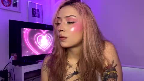 Valeria online show from April 2026 07:47:01 PM