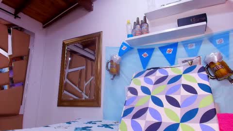 Snapshot of sweegirl_ chatting on October 2025 12:02:02 PM Debora online show from October 2025 12:02:02 PM