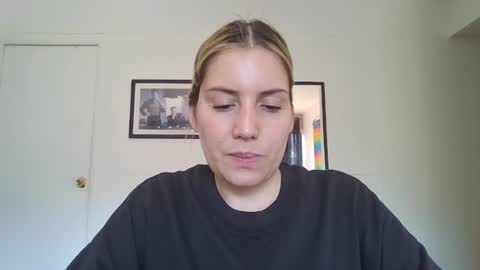 Snapshot of sweet__alana chatting on September 2025 06:44:01 PM Sweet  alana online show from September 2025 06:44:01 PM