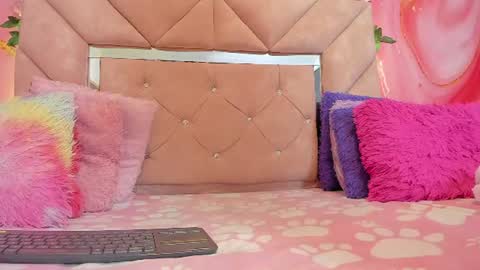 Snapshot of sweet__luna__ chatting on July 2026 10:53:01 AM sweet__luna__ online show from July 2026 10:53:01 AM