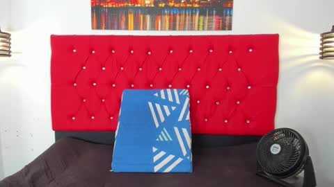 Carolina online show from November 2025 02:49:02 PM