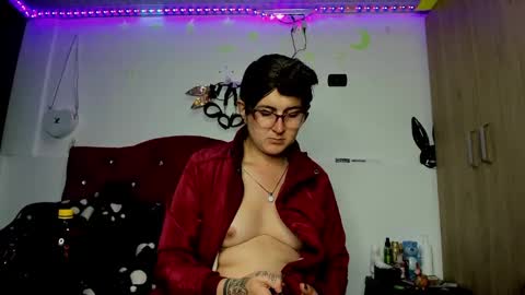 sweet__suck69bitch online show from January 2025 02:42:01 AM