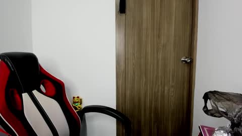 sweet__suck69bitch online show from March 2025 05:00:02 AM