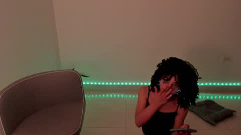 Snapshot of sweet_anie_04 chatting on December 2024 07:11:02 AM Anie online show from December 2024 07:11:02 AM