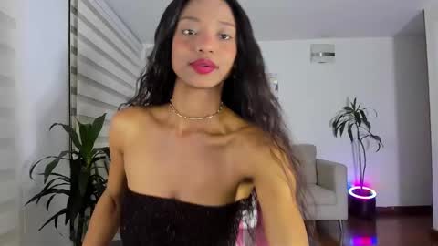 sweet_brunette88 online show from December 2024 12:02:01 AM