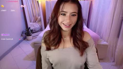 Camila online show from January 2026 02:25:02 AM