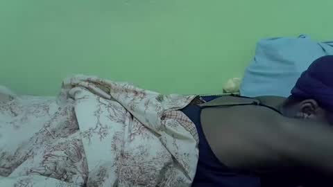 sweet_candie01 online show from February 2026 02:22:01 AM