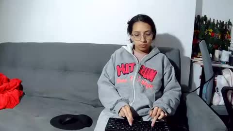 Snapshot of sweet_cum8 chatting on July 2026 08:10:01 AM Sweet cum online show from July 2026 08:10:01 AM