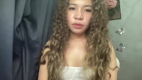 Daisy online show from December 2025 06:59:02 PM