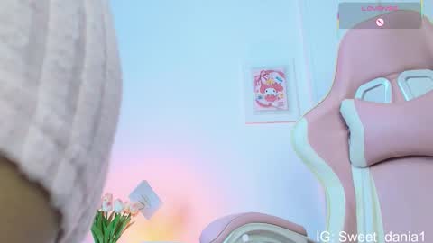 sweet_dania_ online show from February 2026 12:20:01 AM