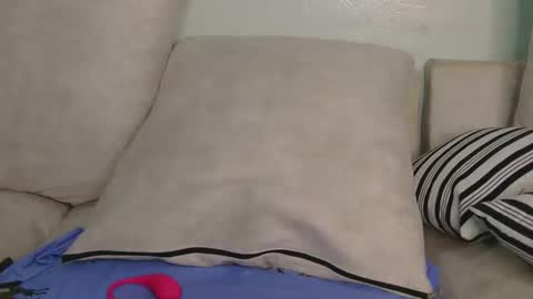 Snapshot of sweet_dellah54 chatting on December 2025 03:56:01 AM dellah online show from December 2025 03:56:01 AM