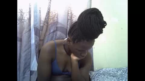 Snapshot of sweet_elisa001 chatting on May 2026 06:32:03 AM Edah online show from May 2026 06:32:03 AM