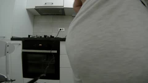           online show from December 2024 07:16:01 AM