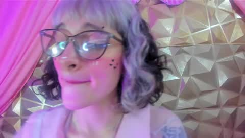  emmili  online show from February 2025 06:19:01 PM