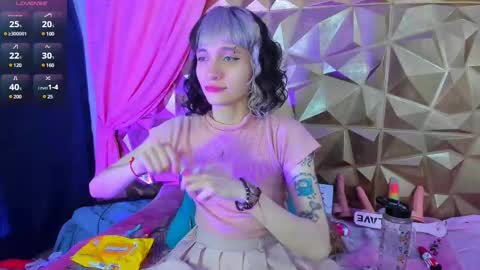  emmili  online show from March 2025 12:16:01 PM