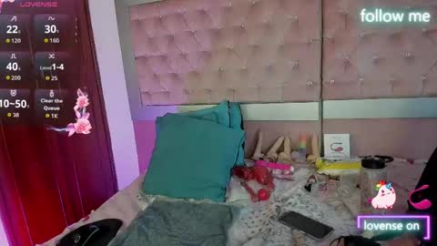  emmili  online show from April 2026 12:19:02 PM