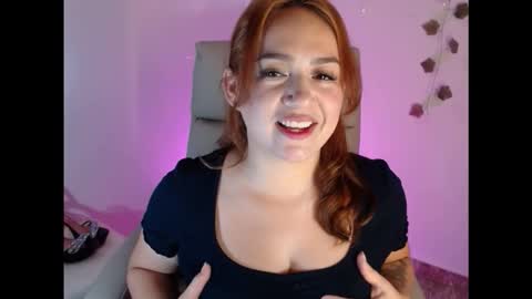 Snapshot of sweet_feeling30 chatting on February 2026 10:15:01 PM carolina online show from February 2026 10:15:01 PM