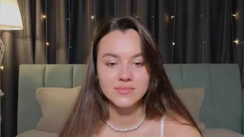 Snapshot of sweet_haeven chatting on April 2026 09:23:01 PM Im Mia.LOVELY PATTERNS 100 120 160 200 my toy buzzes from 2 tip online show from April 2026 09:23:01 PM