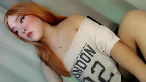 Snapshot of sweet_honeylove chatting on June 2026 02:17:02 AM Anisha online show from June 2026 02:17:02 AM