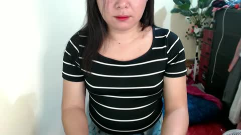 Snapshot of sweet_kendallxxxx chatting on February 2025 01:41:01 AM Nicahhh online show from February 2025 01:41:01 AM