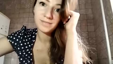 Anna online show from March 2025 09:11:01 AM