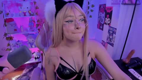 Snapshot of sweet_lilly_sweet chatting on May 2026 01:14:02 AM sweet_lilly_sweet online show from May 2026 01:14:02 AM
