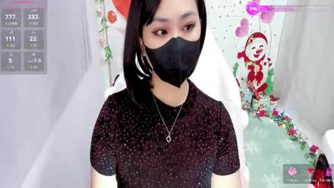 Lily online show from December 2025 09:32:02 PM