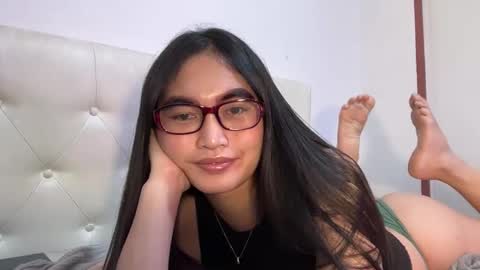 Snapshot of sweet_mariax chatting on December 2025 01:28:02 PM Maria Stella online show from December 2025 01:28:02 PM